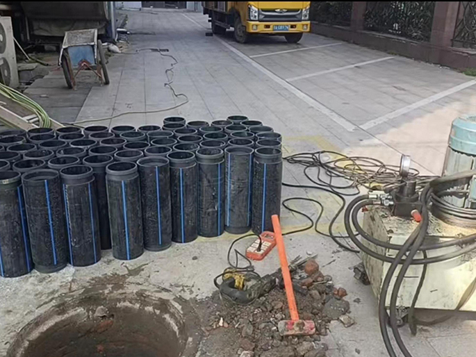 惠济PE置换管厂家 DN315置换管 非开挖管短管置换